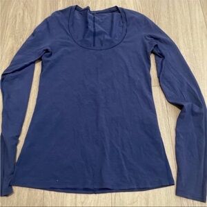 lululemon athletica Navy Long Sleeve Scoop Neck Tee